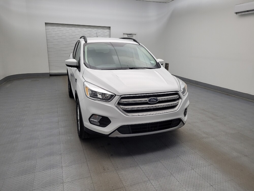 2018 Ford Escape in Fairfield, OH 45014 - 18097214 14