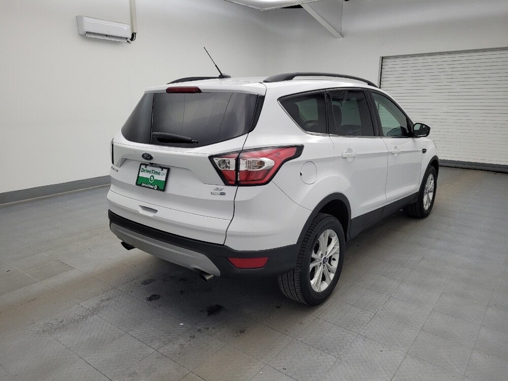 2018 Ford Escape in Fairfield, OH 45014 - 18097214 9