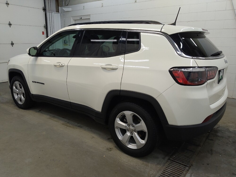 2021 Jeep Compass in Fairfield, OH 45014 - 18097215 3