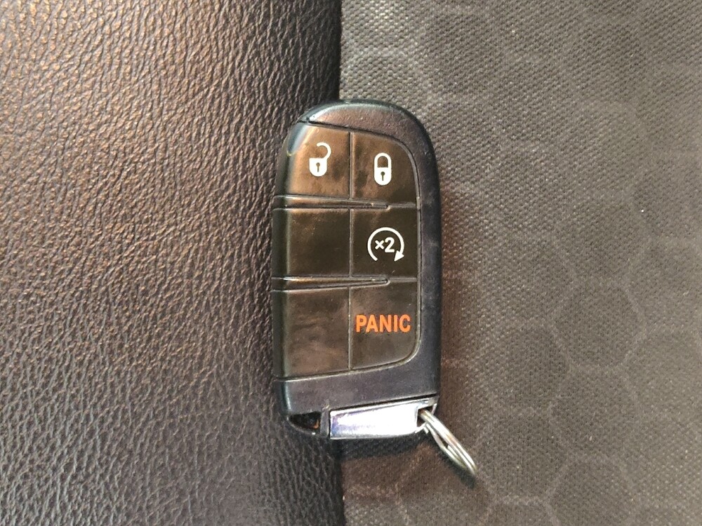 2021 Jeep Compass in Fairfield, OH 45014 - 18097215 32