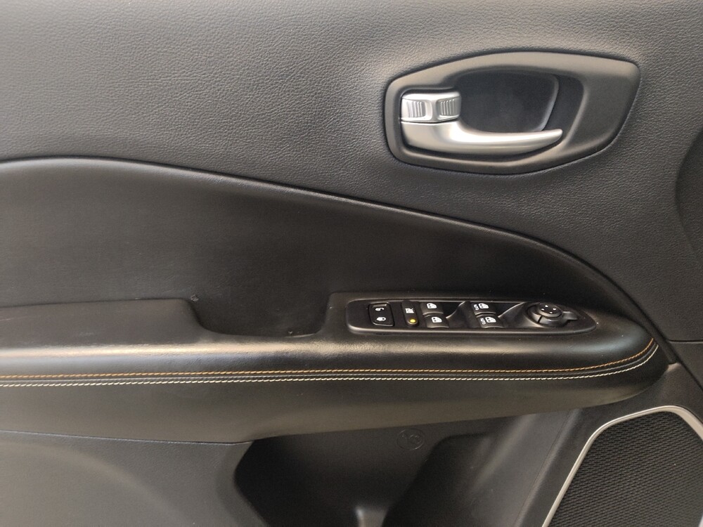 2021 Jeep Compass in Fairfield, OH 45014 - 18097215 27