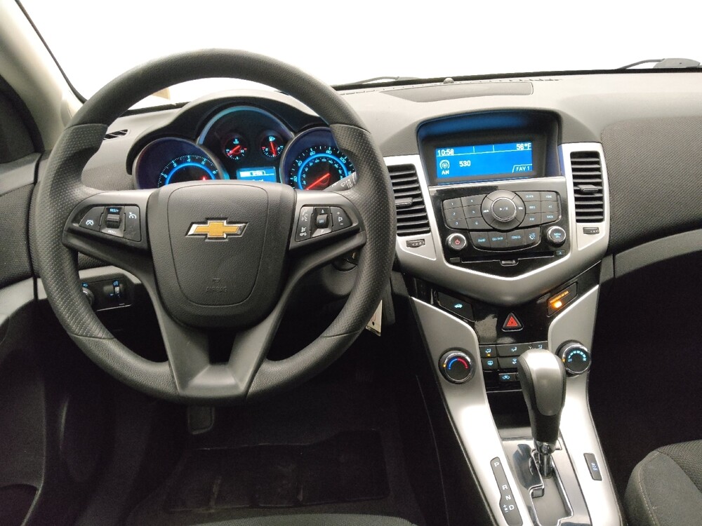 2015 Chevrolet Cruze in Peoria, IL 61615 - 18097217 22
