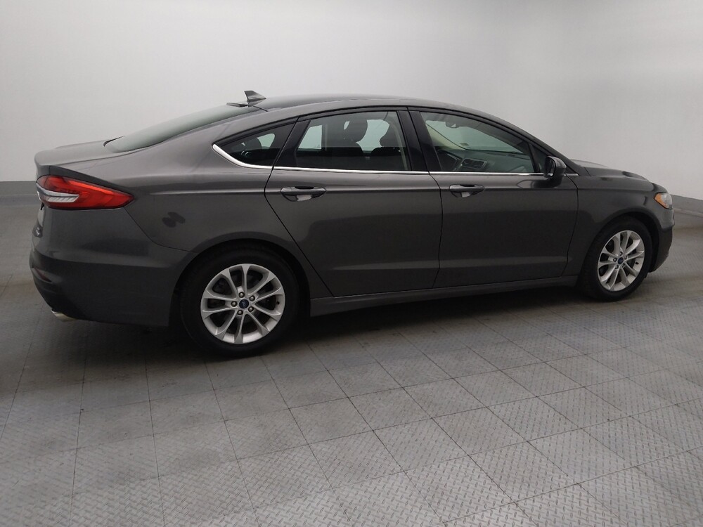 2019 Ford Fusion in Macon, GA 31210 - 18097219 10