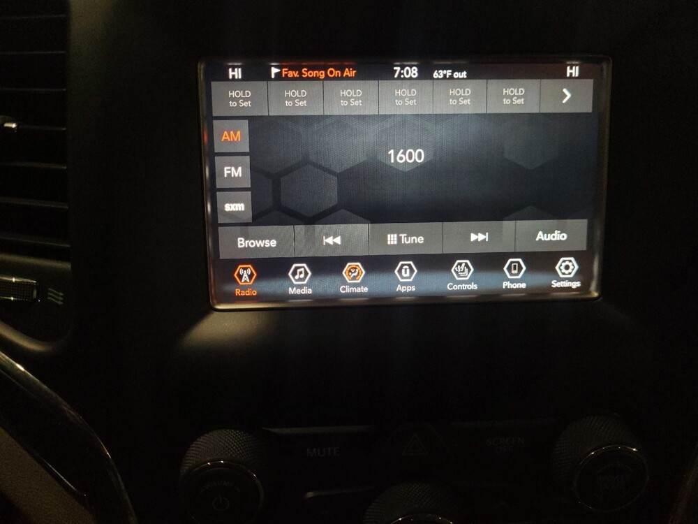 2018 Jeep Grand Cherokee in Allentown, PA 18103 - 18097220 25