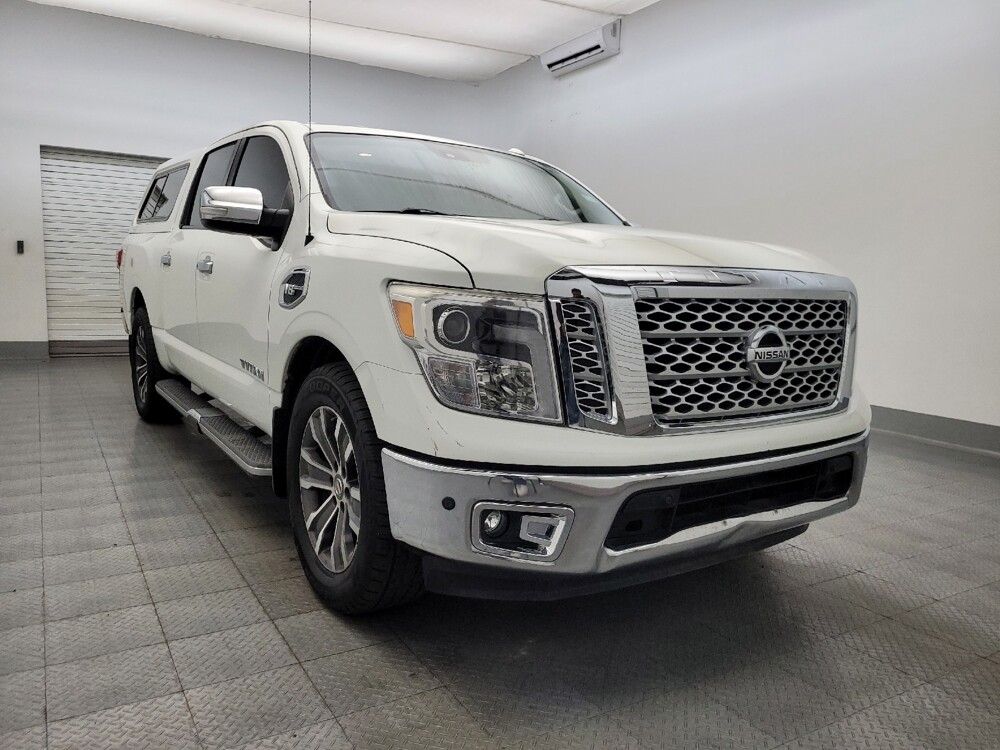 2017 Nissan Titan in Mesa, AZ 85210 - 18097226 13