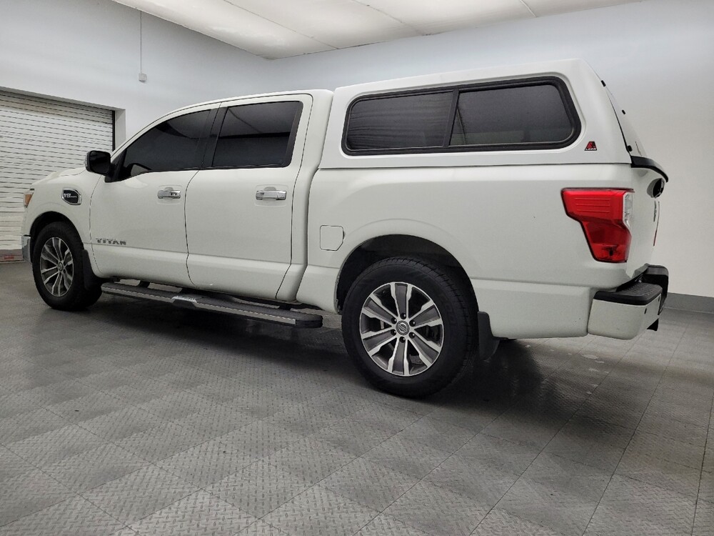 2017 Nissan Titan in Mesa, AZ 85210 - 18097226 3