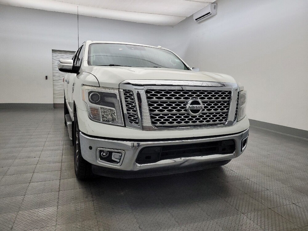2017 Nissan Titan in Mesa, AZ 85210 - 18097226 14