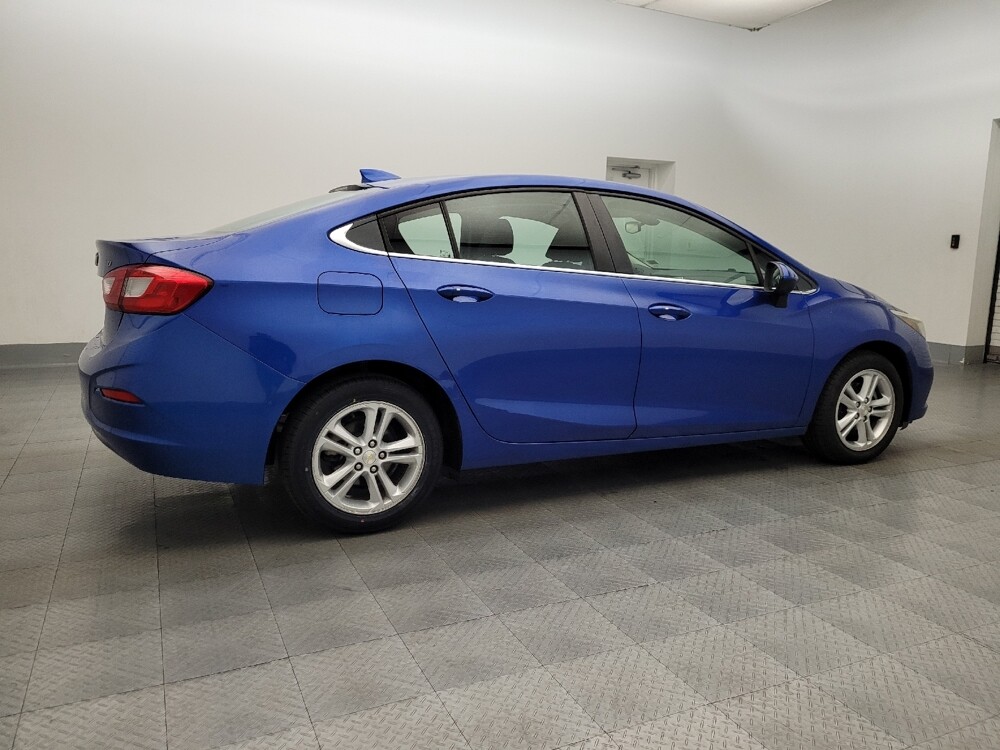 2018 Chevrolet Cruze in Mesa, AZ 85210 - 18097227 10