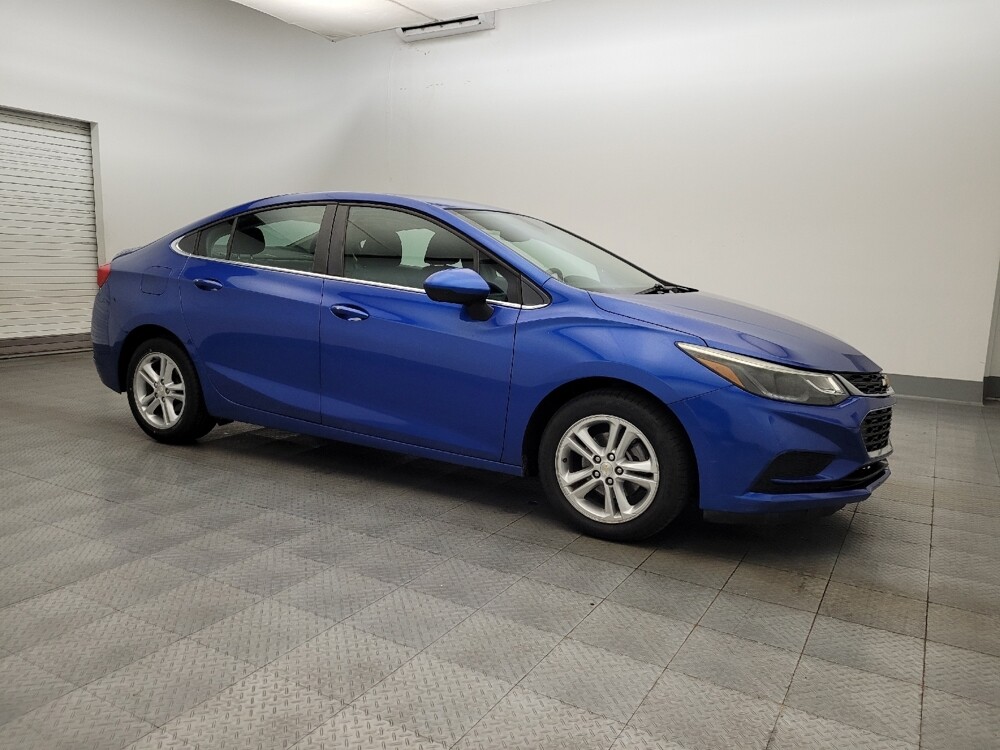 2018 Chevrolet Cruze in Mesa, AZ 85210 - 18097227 11