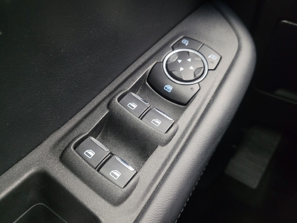 2020 Ford Edge in Highland, IN 46322 - 18097230 27