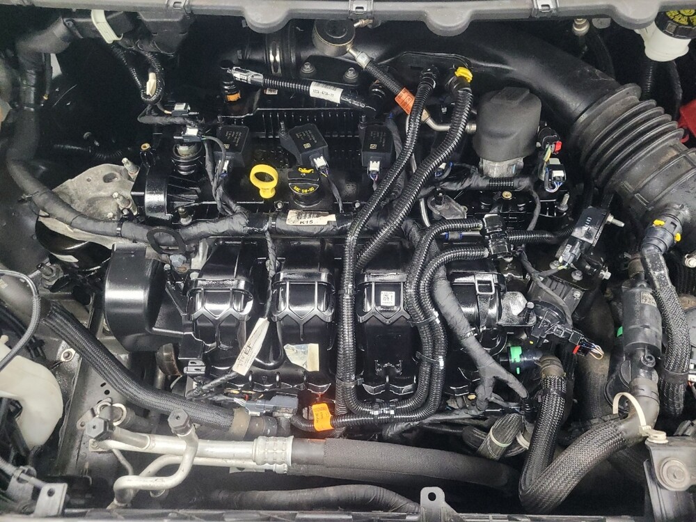 2020 Ford Edge in Highland, IN 46322 - 18097230 30