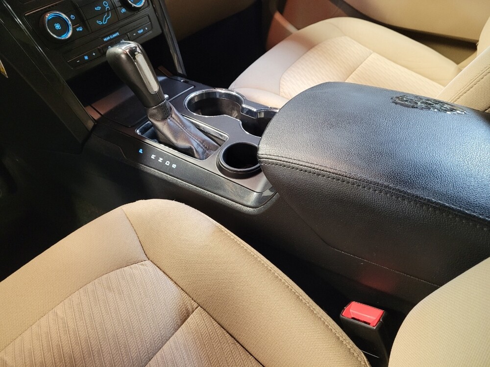 2016 Ford Explorer in Sacramento, CA 95821 - 18097233 26