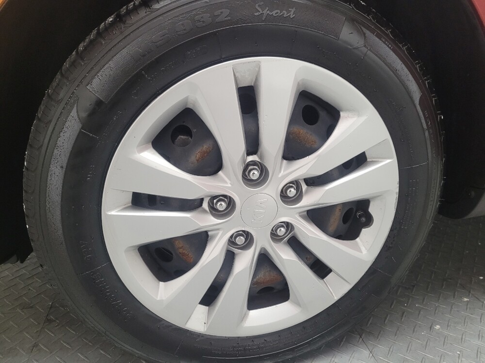 2020 Kia Soul in Sacramento, CA 95821 - 18097234 31