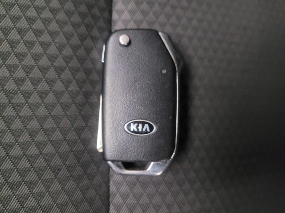 2020 Kia Soul in Sacramento, CA 95821 - 18097234 32