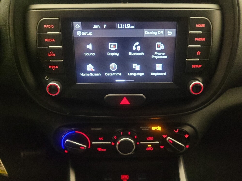 2020 Kia Soul in Sacramento, CA 95821 - 18097234 25