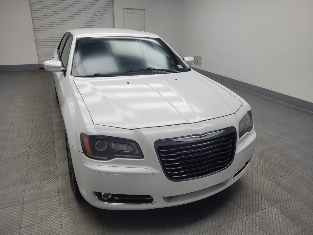 2014 Chrysler 300 in Highland, IN 46322 - 18097235 14