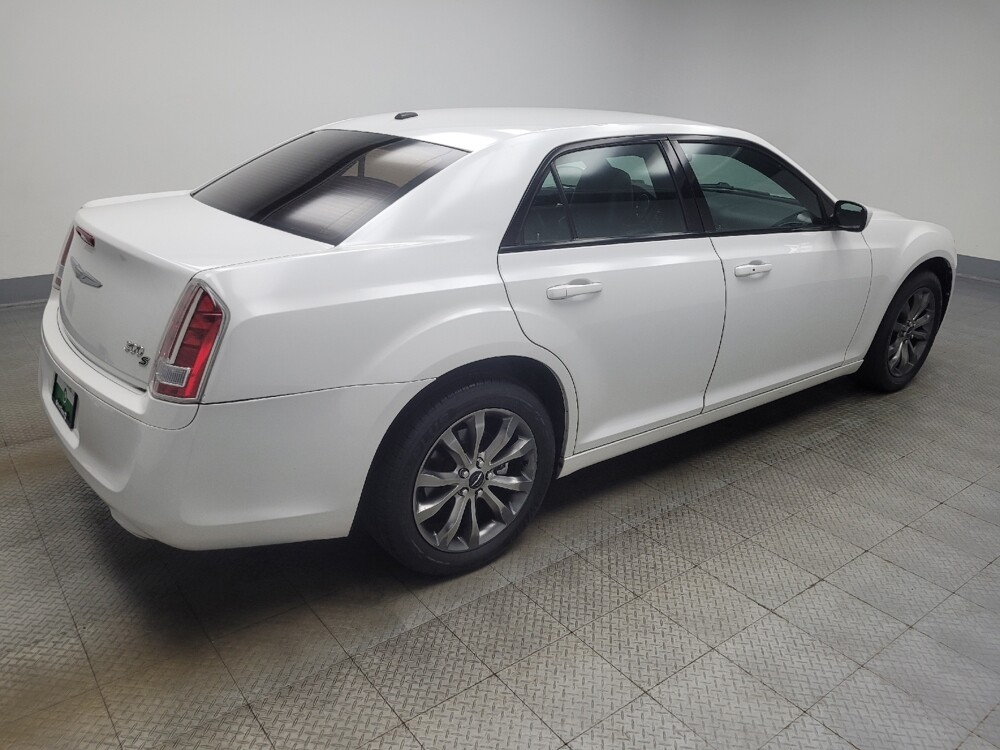 2014 Chrysler 300 in Highland, IN 46322 - 18097235 10