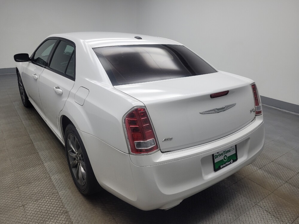 2014 Chrysler 300 in Highland, IN 46322 - 18097235 5