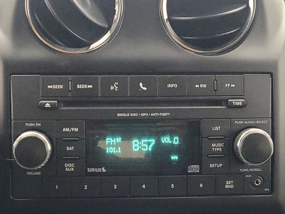 2015 Jeep Compass in Madison, TN 37115 - 18097237 25