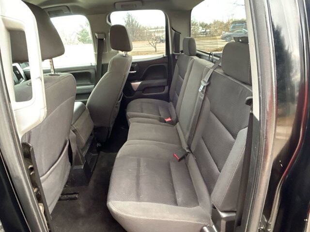 2018 Chevrolet Silverado 1500 in Arvada, CO 80002 - 18097242 15