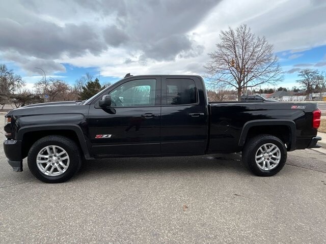 2018 Chevrolet Silverado 1500 in Arvada, CO 80002 - 18097242 3