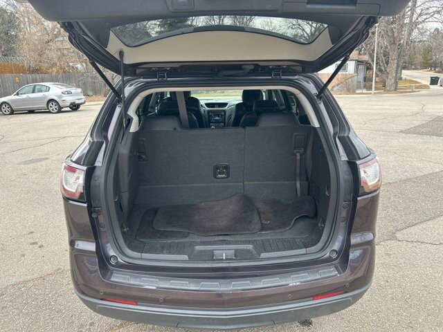 2015 Chevrolet Traverse in Arvada, CO 80002 - 18097246 6