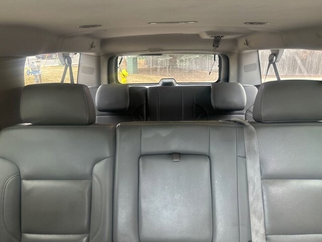 2015 Chevrolet Suburban in Arvada, CO 80002 - 18097249 16