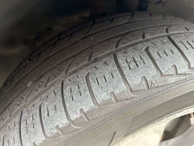 2019 Jeep Cherokee in Arvada, CO 80002 - 18097258 11