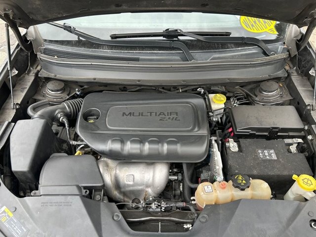 2019 Jeep Cherokee in Arvada, CO 80002 - 18097258 12