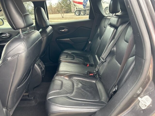 2019 Jeep Cherokee in Arvada, CO 80002 - 18097258 15