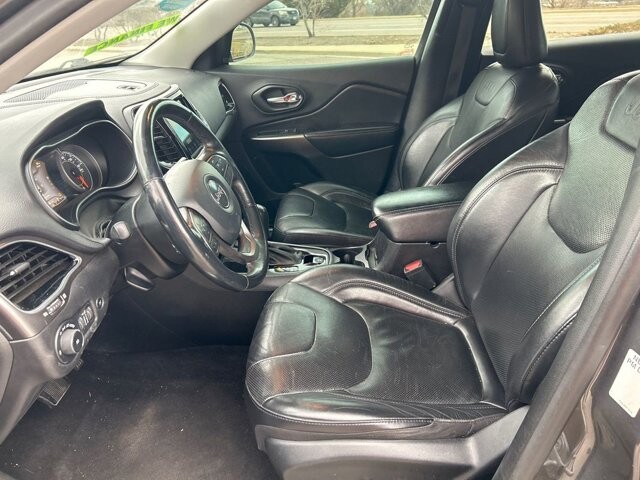 2019 Jeep Cherokee in Arvada, CO 80002 - 18097258 13