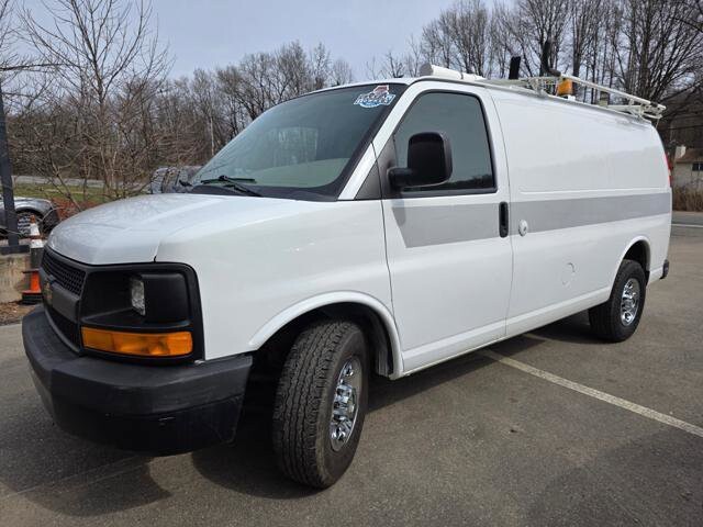 2011 Chevrolet Express 2500 in Blauvelt, NY 10913 - 18097264 4