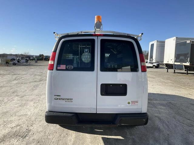 2011 Chevrolet Express 2500 in Blauvelt, NY 10913 - 18097264 7