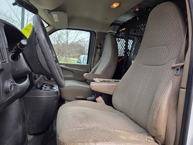2011 Chevrolet Express 2500 in Blauvelt, NY 10913 - 18097264 12