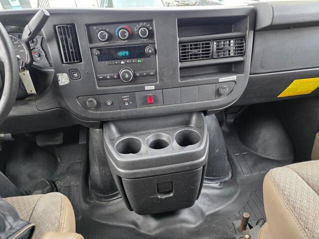 2011 Chevrolet Express 2500 in Blauvelt, NY 10913 - 18097264 16