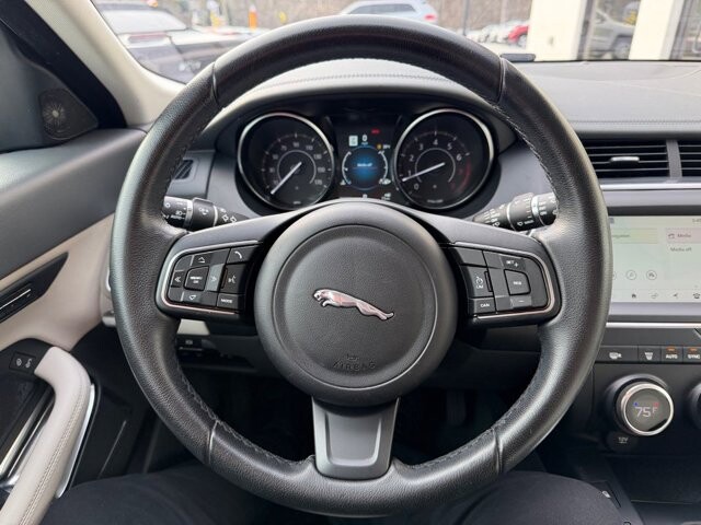 2019 Jaguar E-PACE in Knoxville, TN 37920 - 18097270 17