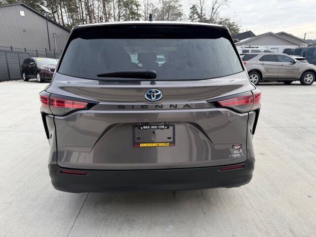2022 Toyota Sienna in Knoxville, TN 37920 - 18097272 3