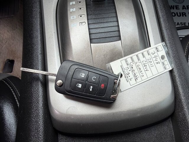 2011 Chevrolet Camaro in Knoxville, TN 37920 - 18097273 27