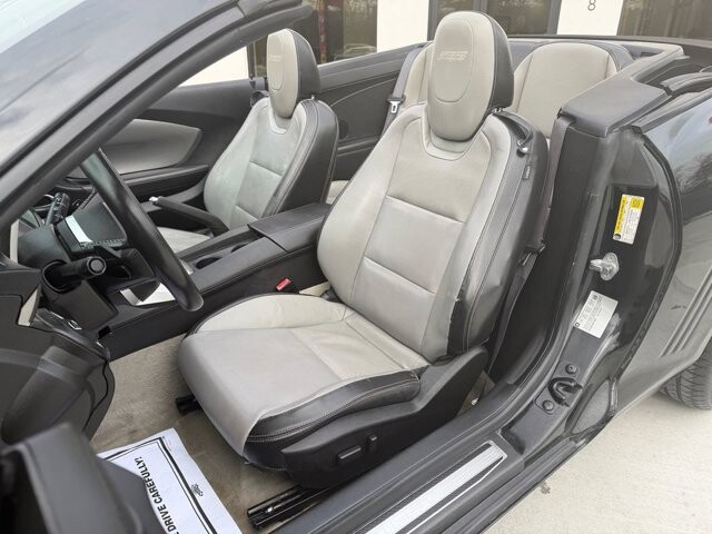 2011 Chevrolet Camaro in Knoxville, TN 37920 - 18097273 12