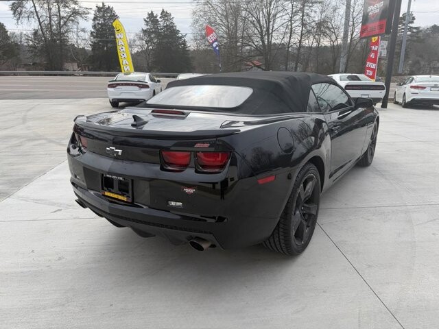 2011 Chevrolet Camaro in Knoxville, TN 37920 - 18097273 9