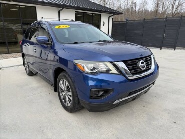 2018 Nissan Pathfinder in Knoxville, TN 37920