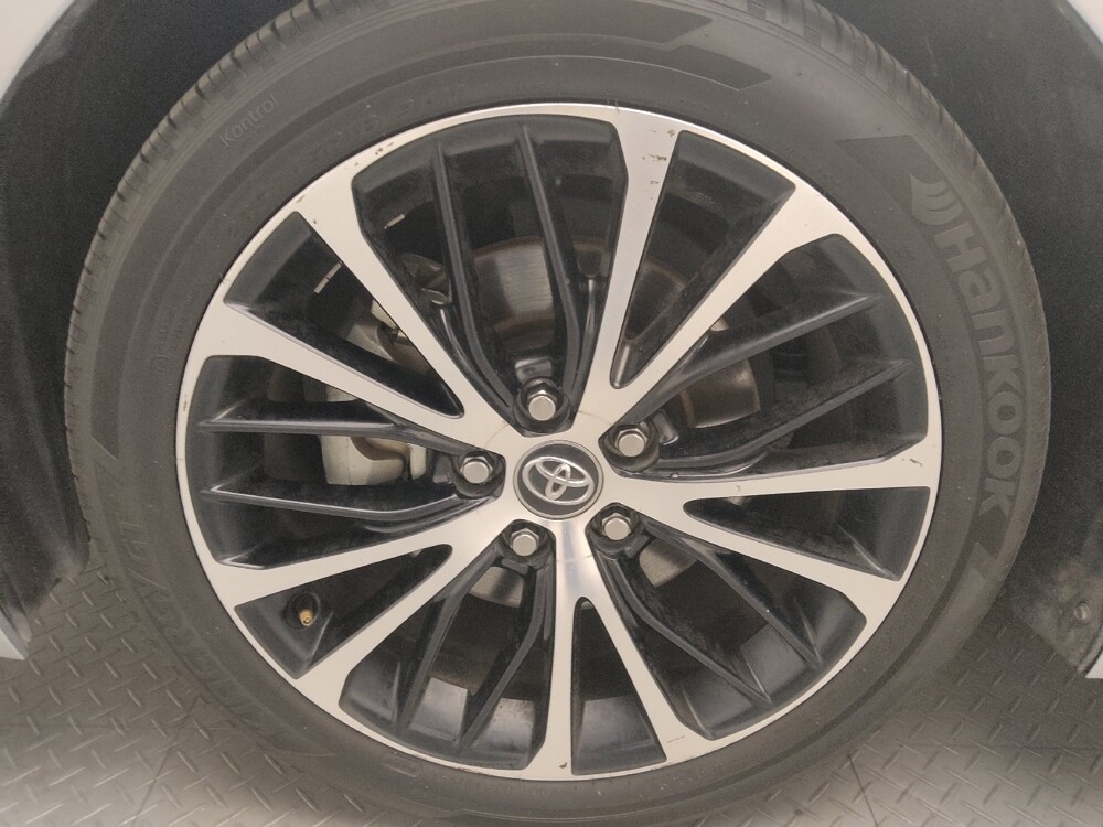 2020 Toyota Camry in Tulsa, OK 74145 - 18097296 31