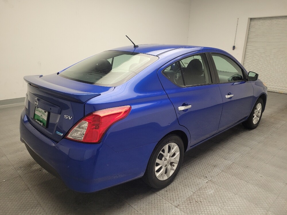 2015 Nissan Versa in Downey, CA 90241 - 18097298 9