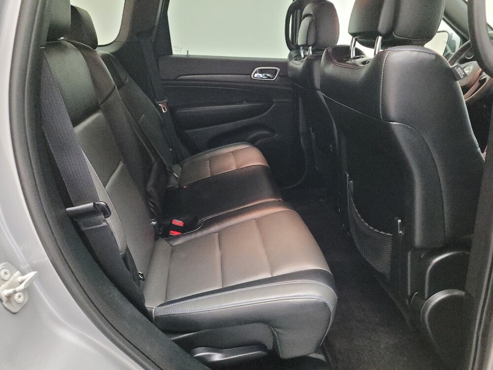 2018 Jeep Grand Cherokee in Downey, CA 90241 - 18097300 19