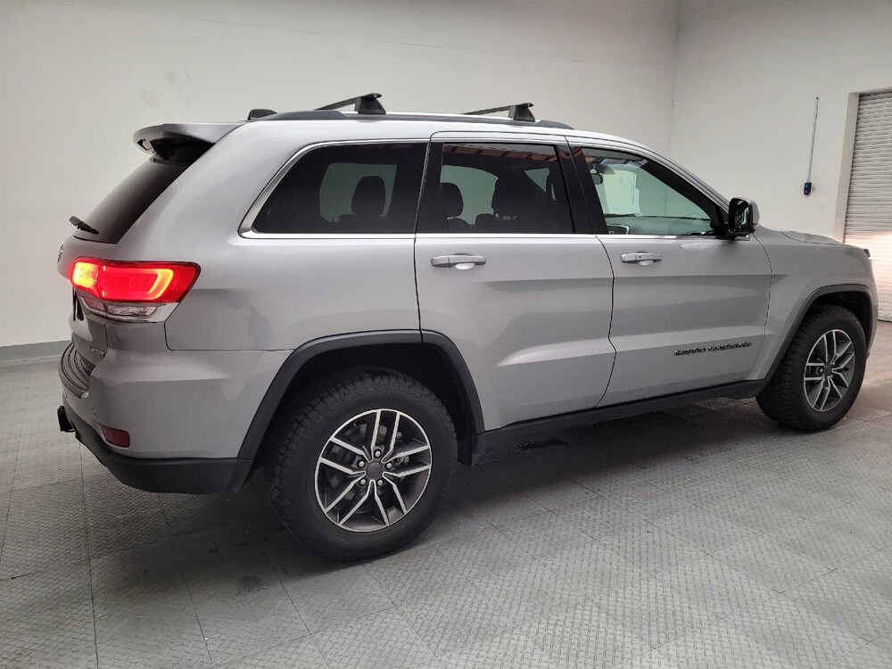 2018 Jeep Grand Cherokee in Downey, CA 90241 - 18097300 10