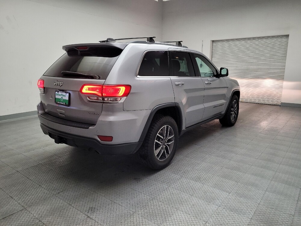 2018 Jeep Grand Cherokee in Downey, CA 90241 - 18097300 9