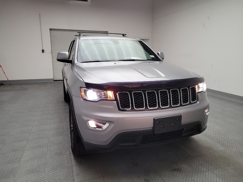 2018 Jeep Grand Cherokee in Downey, CA 90241 - 18097300 14