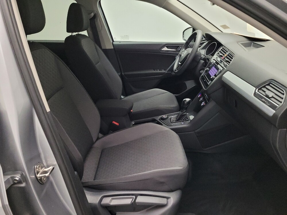 2020 Volkswagen Tiguan in Riverside, CA 92504 - 18097302 21