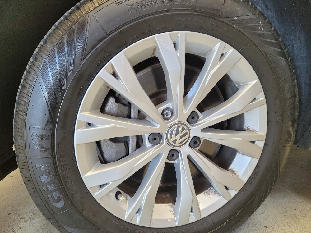 2020 Volkswagen Tiguan in Riverside, CA 92504 - 18097302 31