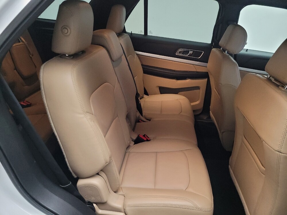 2017 Ford Explorer in Downey, CA 90241 - 18097304 19